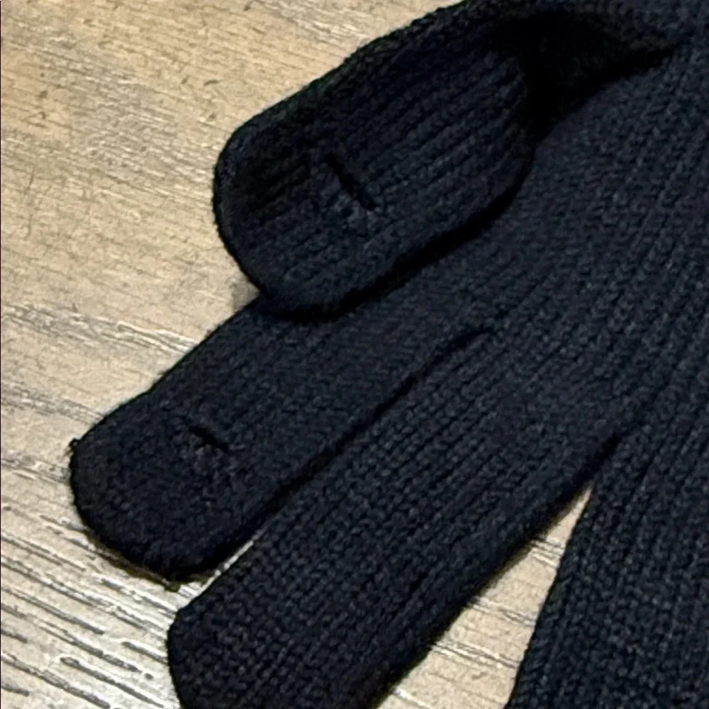 PRICE IS FIRM - Karl Lagerfeld Black Knit Gloves with Crystal Logo